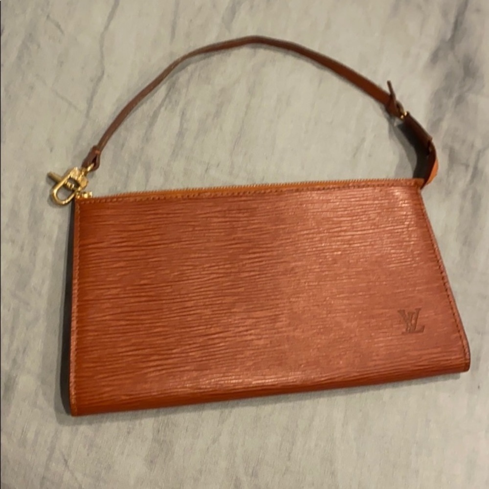 Louis Vuitton Epi Pochette Clutch Purse